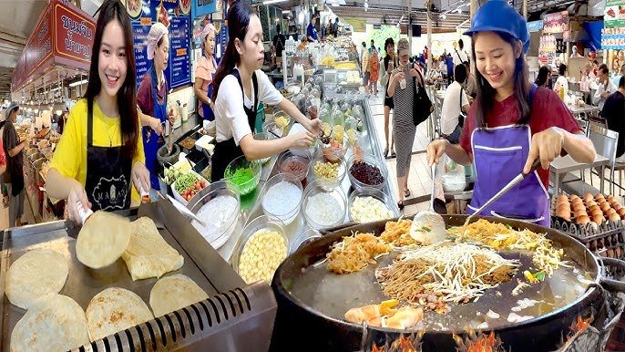 Street Food You Must Try in Bangkok, Thailand